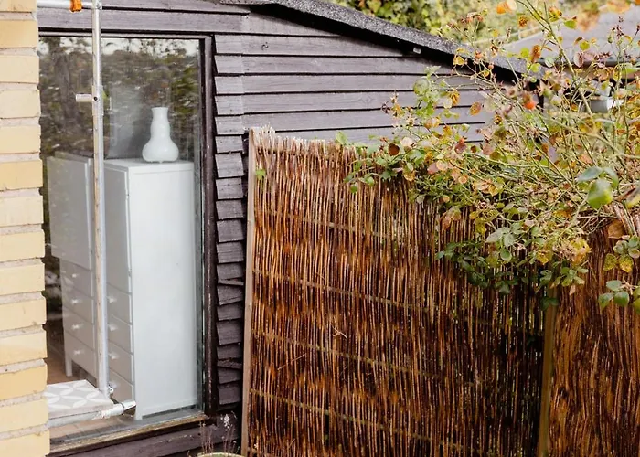 Nyaraló Less Is A Unique 55 Square Meter Experience *